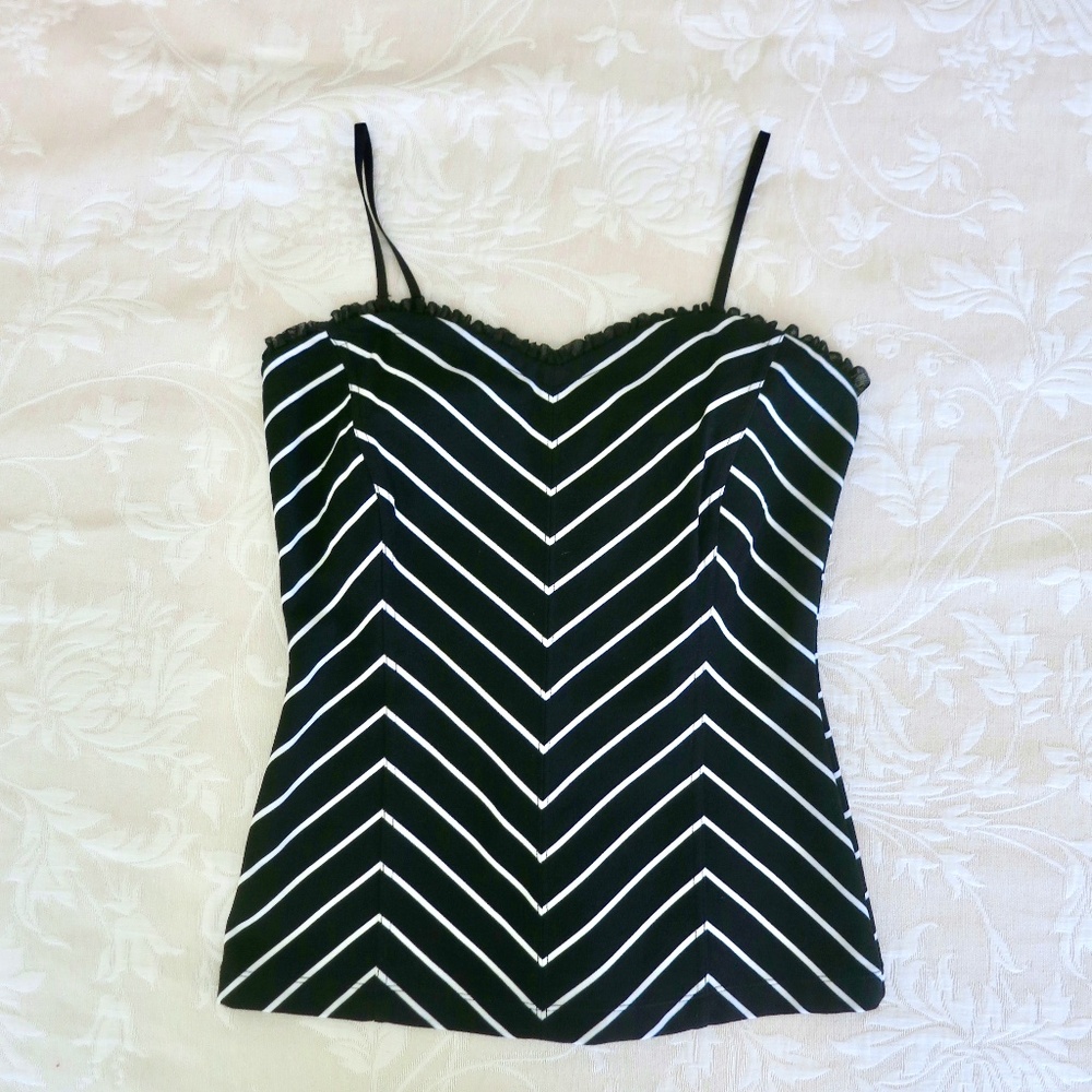 White House Black Market Black Chevron Stretch Top
